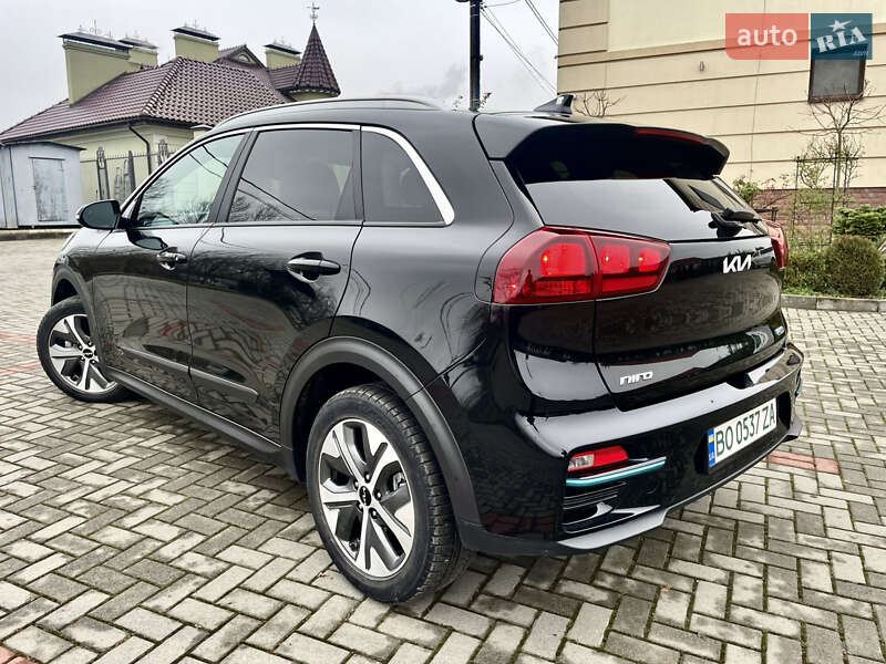 Внедорожник / Кроссовер Kia Niro 2022 в Львове фото 8 Внедорожник / Кроссовер Kia Niro 2022 в Львове