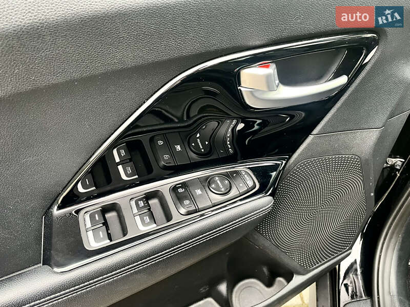 Внедорожник / Кроссовер Kia Niro 2022 в Львове фото 16 Внедорожник / Кроссовер Kia Niro 2022 в Львове