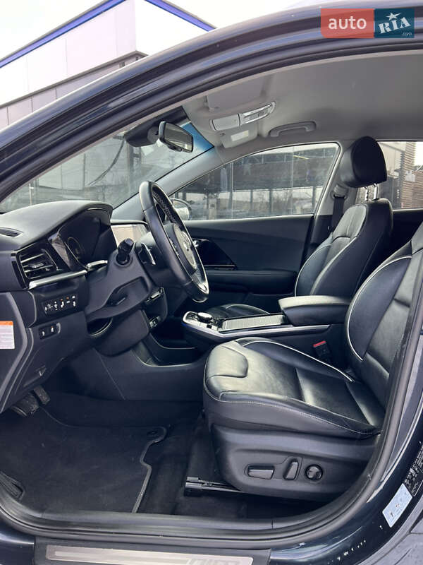 Внедорожник / Кроссовер Kia Niro 2020 в Виннице фото 26 Внедорожник / Кроссовер Kia Niro 2020 в Виннице