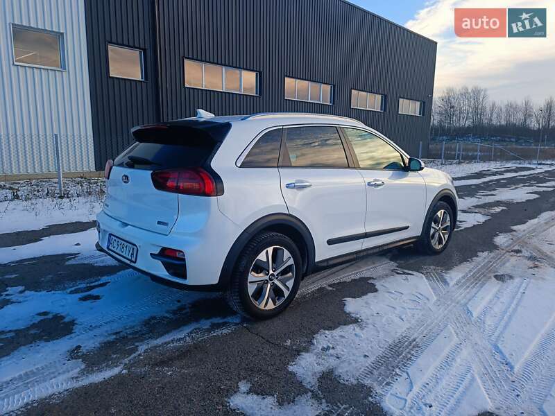 Внедорожник / Кроссовер Kia Niro 2020 в Луцке