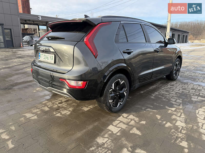 Позашляховик / Кросовер Kia Niro 2023 в Калуші