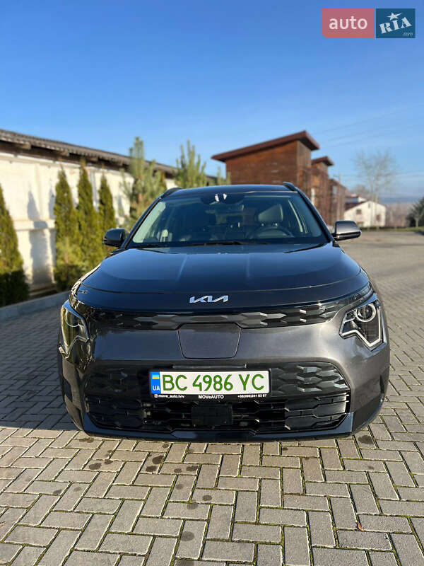 Позашляховик / Кросовер Kia Niro 2024 в Золочеві