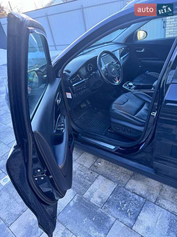 Внедорожник / Кроссовер Kia Niro 2020 в Богодухове