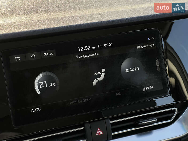 Внедорожник / Кроссовер Kia Niro 2021 в Луцке