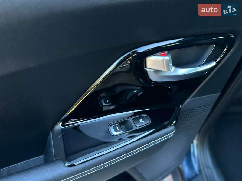 Позашляховик / Кросовер Kia Niro 2020 в Вінниці