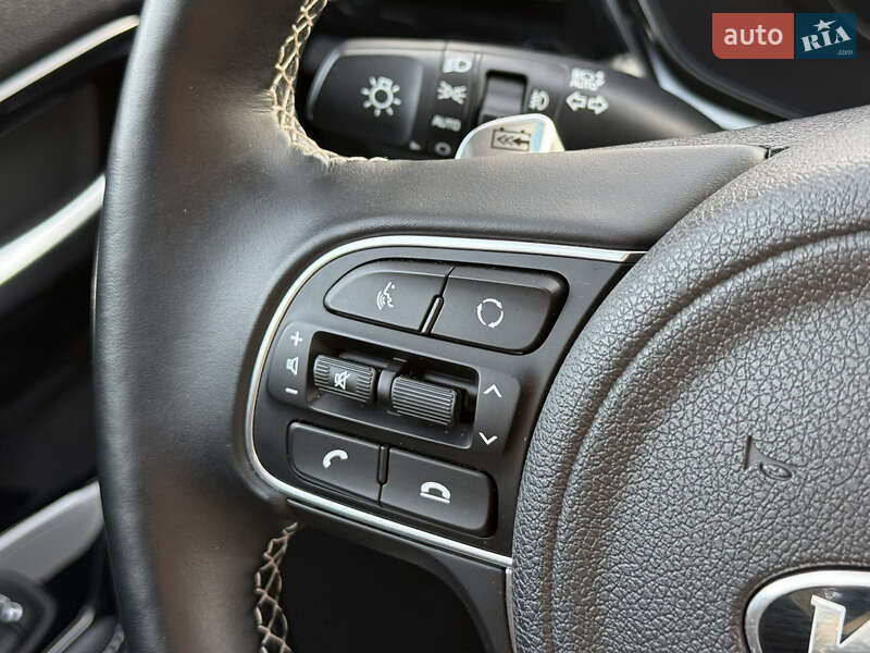 Внедорожник / Кроссовер Kia Niro 2021 в Луцке