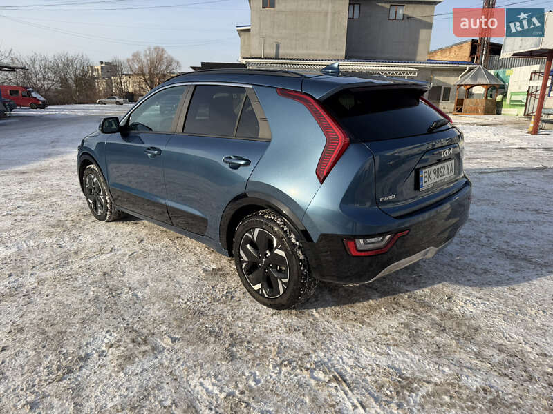 Позашляховик / Кросовер Kia Niro 2023 в Рівному