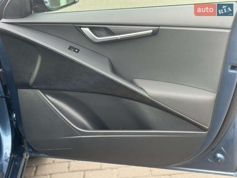 Позашляховик / Кросовер Kia Niro 2023 в Рівному