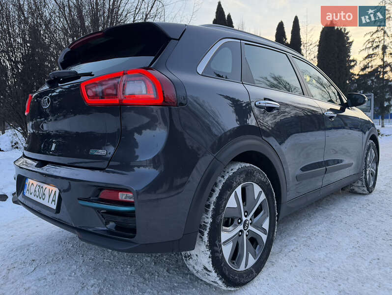 Позашляховик / Кросовер Kia Niro 2019 в Тернополі фото 42 Позашляховик / Кросовер Kia Niro 2019 в Тернополі