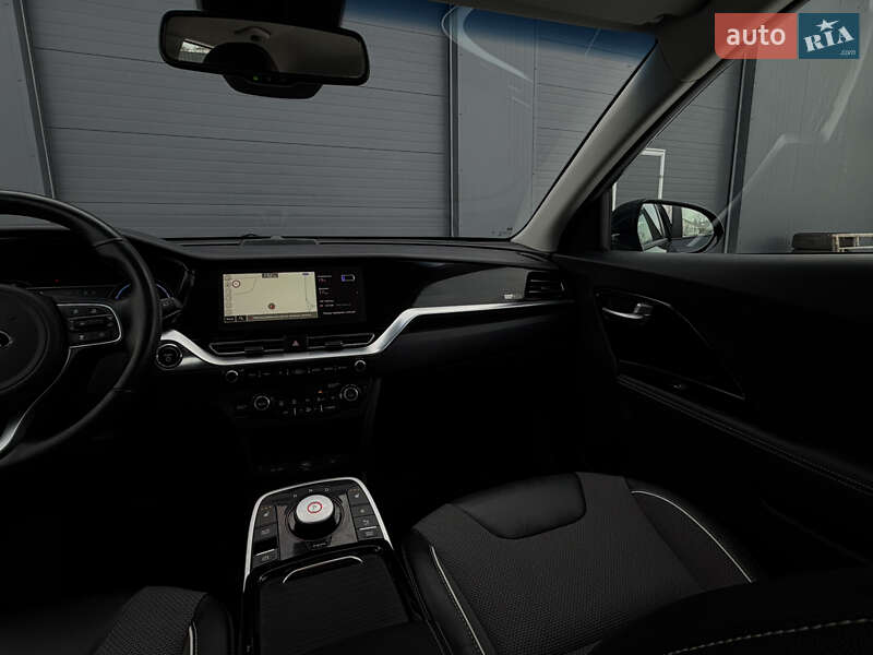 Позашляховик / Кросовер Kia Niro 2020 в Дубні фото 11 Позашляховик / Кросовер Kia Niro 2020 в Дубні