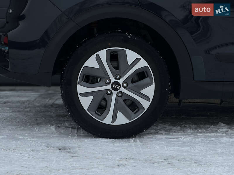 Позашляховик / Кросовер Kia Niro 2020 в Дубні фото 31 Позашляховик / Кросовер Kia Niro 2020 в Дубні