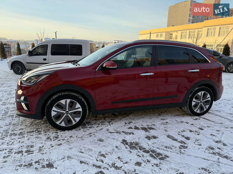 Позашляховик / Кросовер Kia Niro 2020 в Вінниці фото 3 Позашляховик / Кросовер Kia Niro 2020 в Вінниці