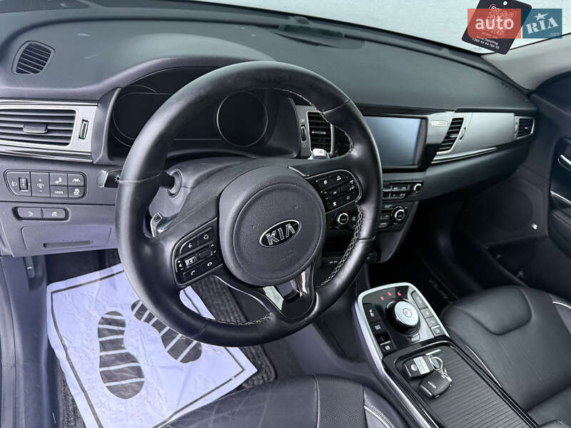 Внедорожник / Кроссовер Kia Niro 2019 в Ровно фото 13 Внедорожник / Кроссовер Kia Niro 2019 в Ровно