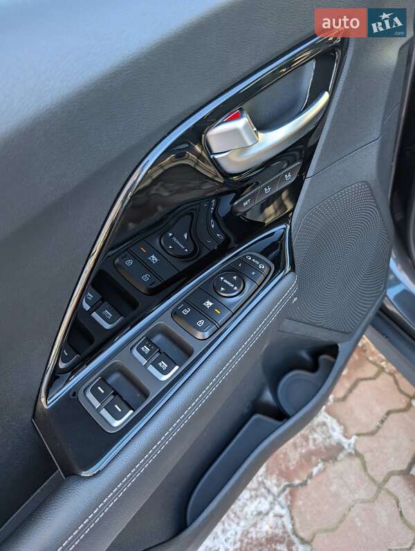 Внедорожник / Кроссовер Kia Niro 2020 в Староконстантинове фото 19 Внедорожник / Кроссовер Kia Niro 2020 в Староконстантинове