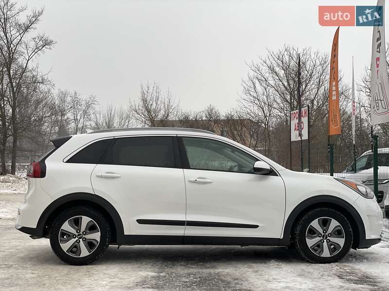 Позашляховик / Кросовер Kia Niro 2019 в Бердичеві фото 23 Позашляховик / Кросовер Kia Niro 2019 в Бердичеві