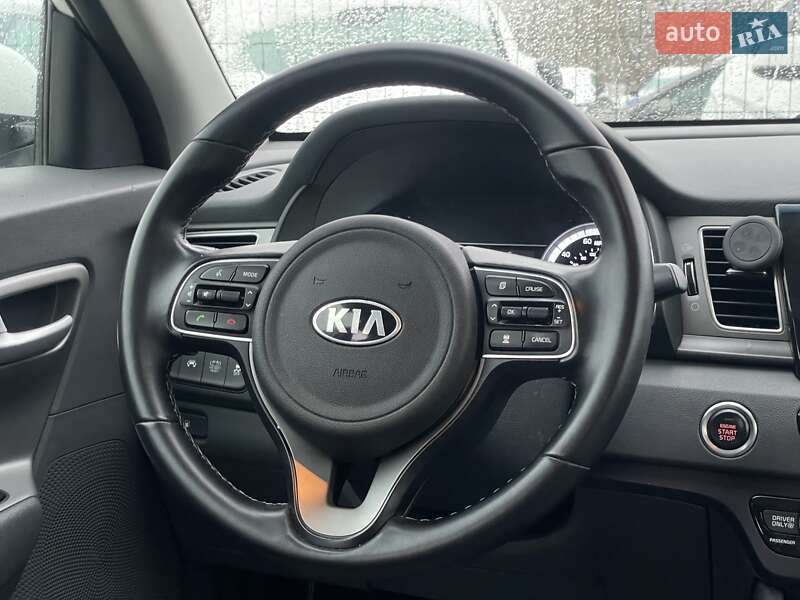 Позашляховик / Кросовер Kia Niro 2019 в Бердичеві фото 58 Позашляховик / Кросовер Kia Niro 2019 в Бердичеві