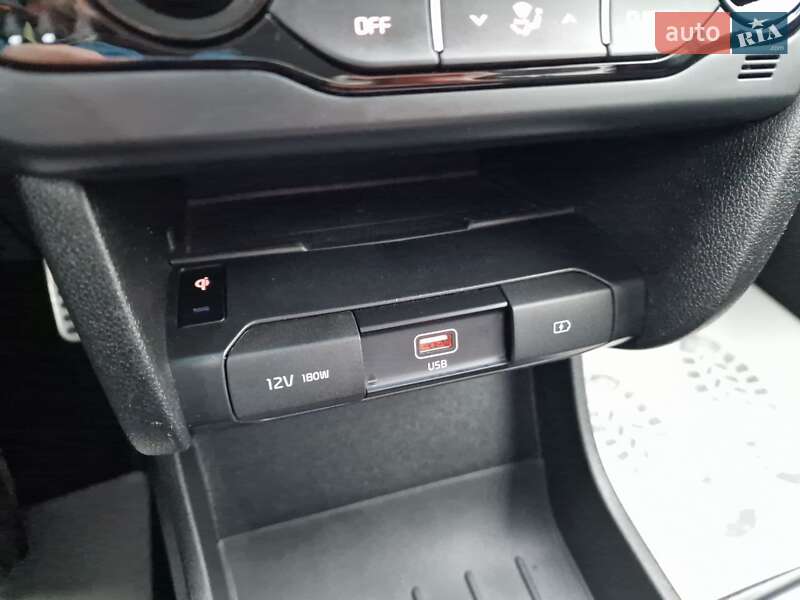 Внедорожник / Кроссовер Kia Niro 2020 в Виннице