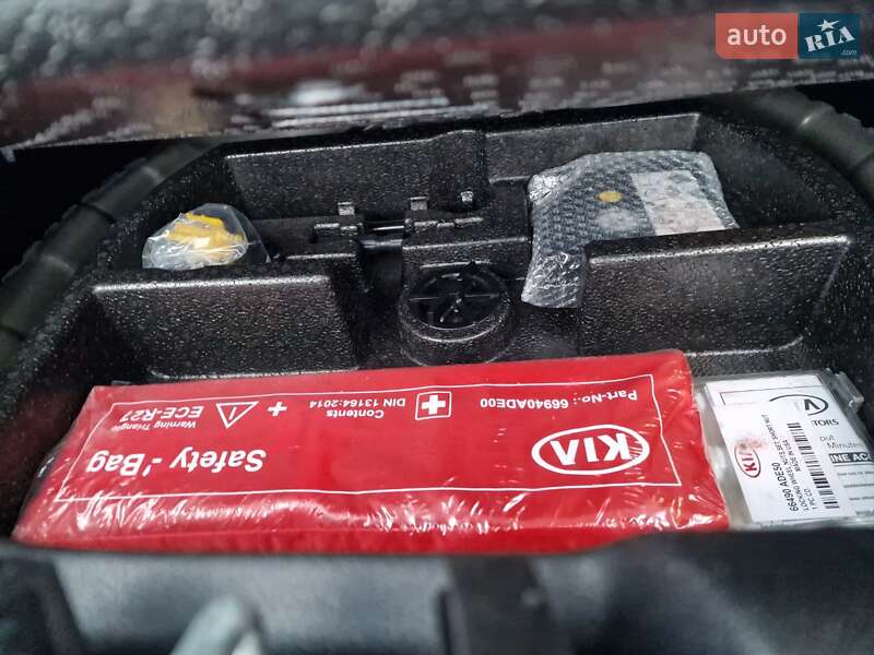 Внедорожник / Кроссовер Kia Niro 2020 в Виннице