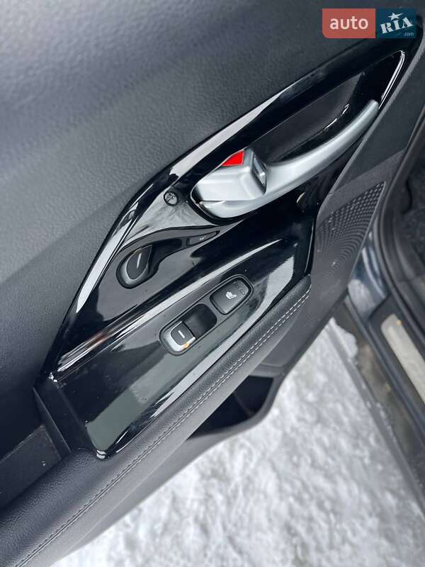 Позашляховик / Кросовер Kia Niro 2019 в Львові