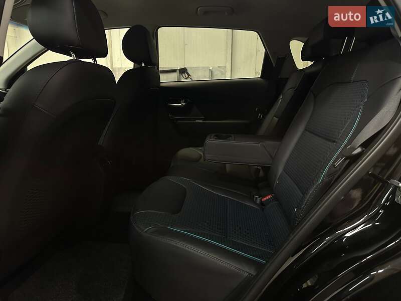 Внедорожник / Кроссовер Kia Niro 2021 в Львове