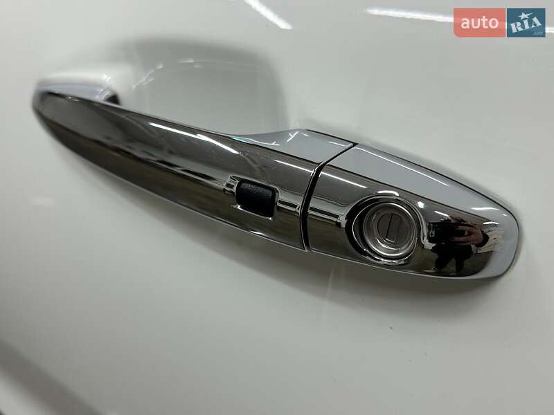 Внедорожник / Кроссовер Kia Niro 2021 в Львове