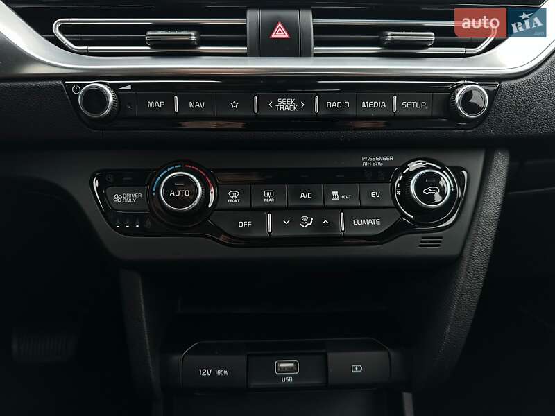 Внедорожник / Кроссовер Kia Niro 2021 в Львове