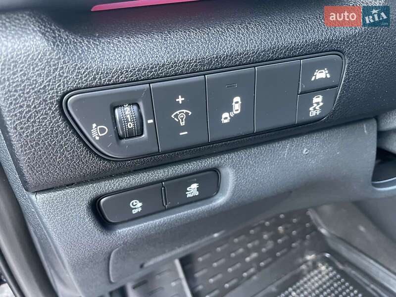 Внедорожник / Кроссовер Kia Niro 2022 в Одессе