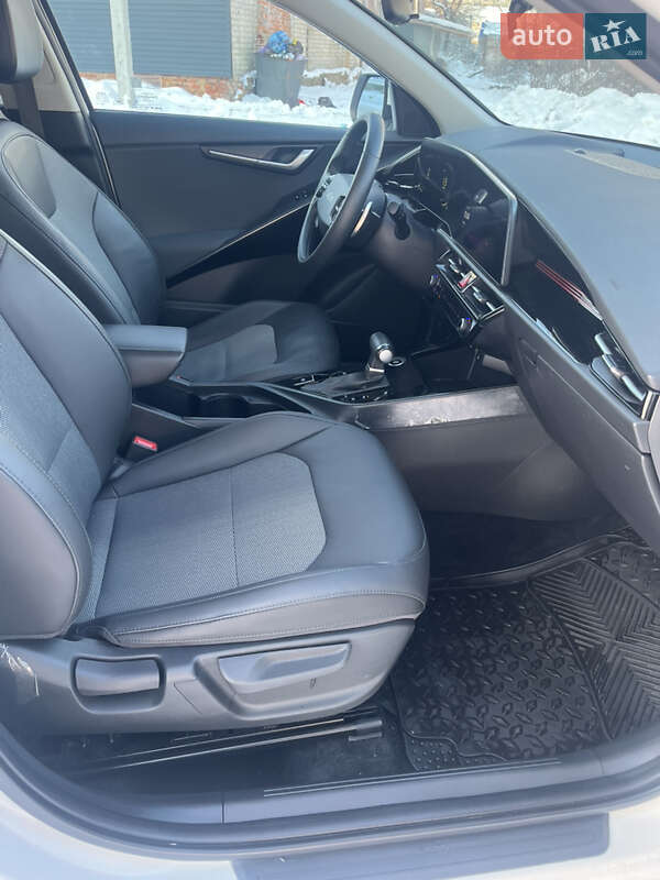 Внедорожник / Кроссовер Kia Niro 2022 в Чернигове фото 17 Внедорожник / Кроссовер Kia Niro 2022 в Чернигове