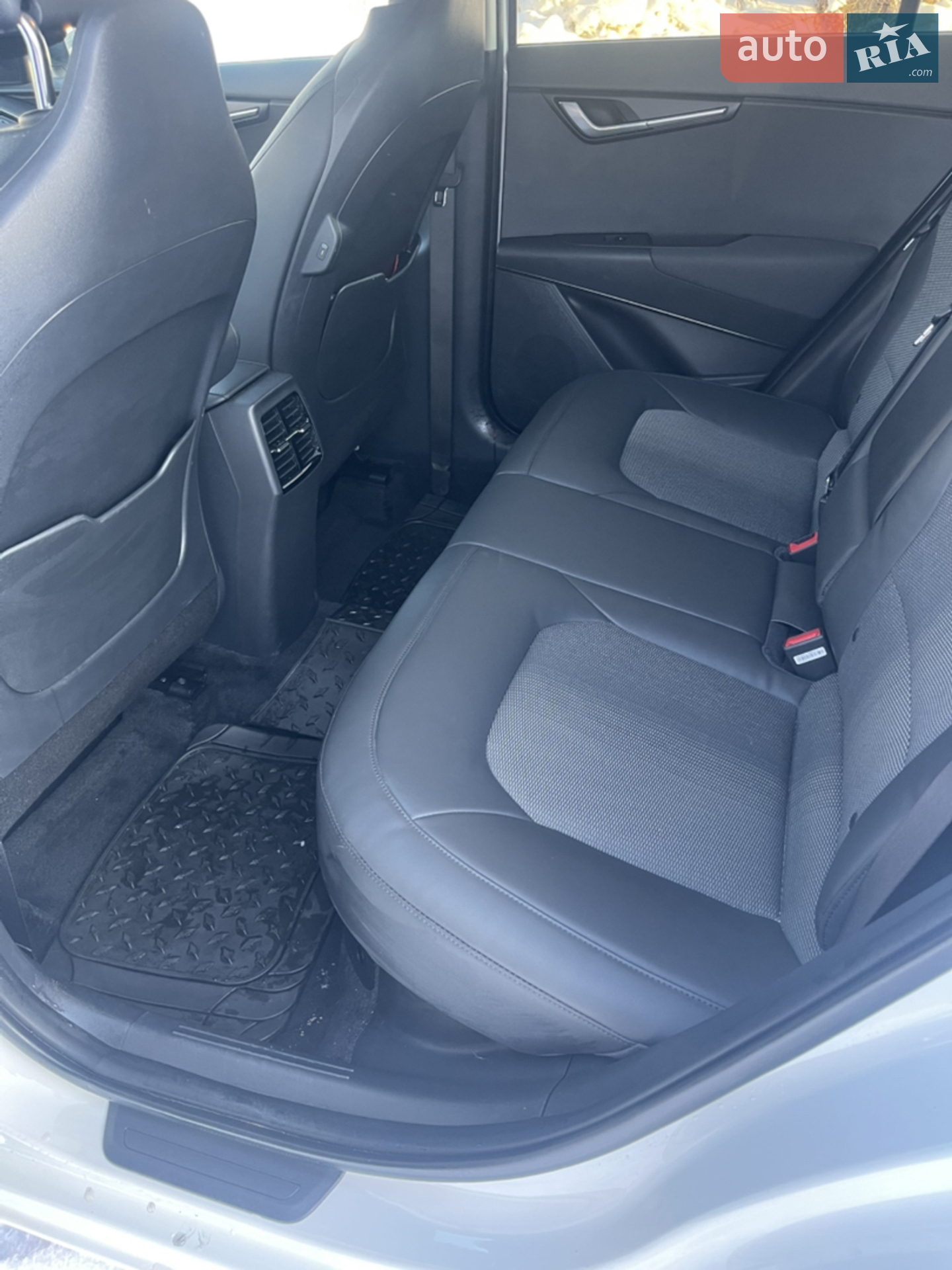 2022 Kia Niro - мініатюра 19