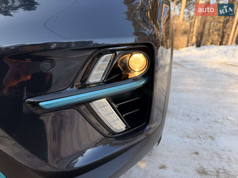 Внедорожник / Кроссовер Kia Niro 2020 в Львове