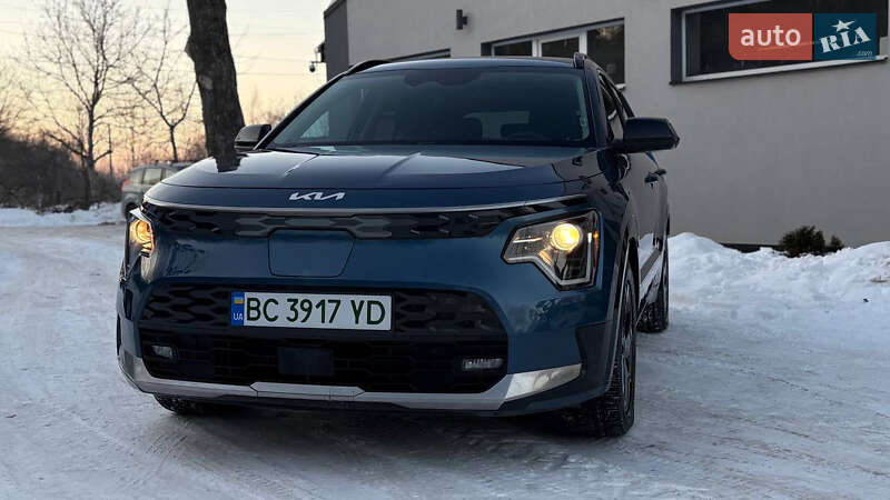 Внедорожник / Кроссовер Kia Niro 2023 в Николаеве