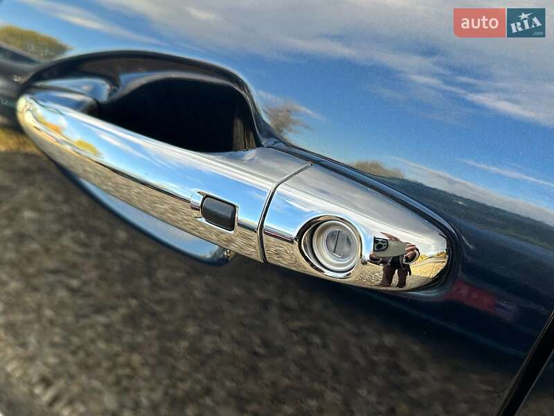 Позашляховик / Кросовер Kia Niro 2020 в Львові