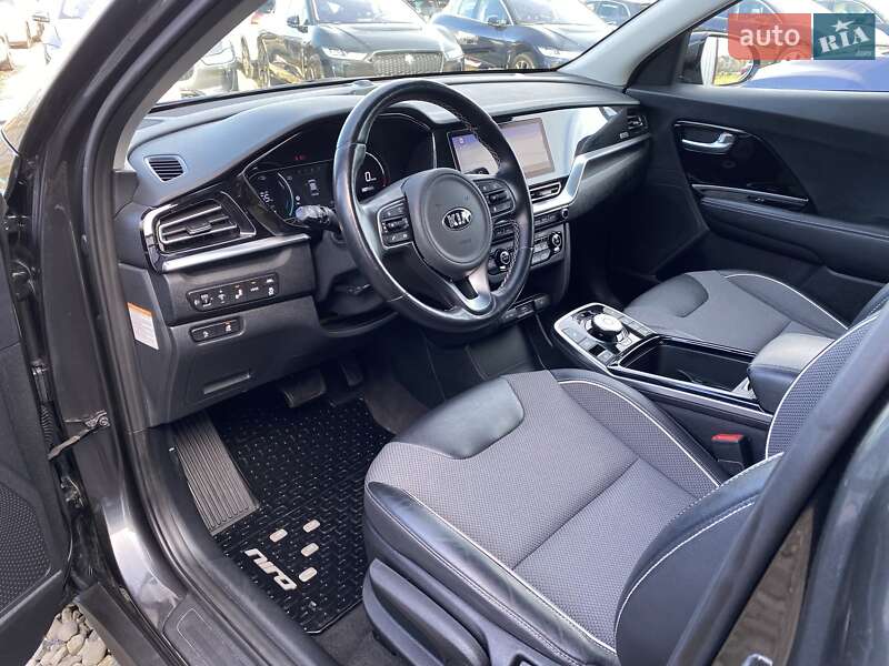 Внедорожник / Кроссовер Kia Niro 2020 в Львове фото 26 Внедорожник / Кроссовер Kia Niro 2020 в Львове
