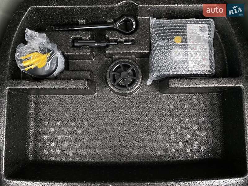 Внедорожник / Кроссовер Kia Niro 2020 в Львове фото 72 Внедорожник / Кроссовер Kia Niro 2020 в Львове