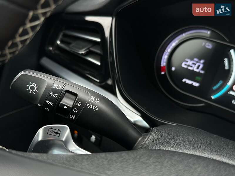 Внедорожник / Кроссовер Kia Niro 2021 в Львове