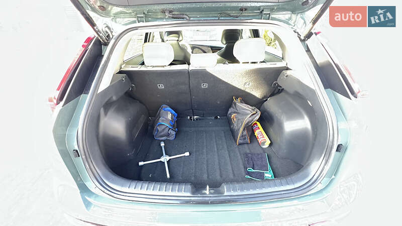 Внедорожник / Кроссовер Kia Niro 2022 в Яремче фото 10 Внедорожник / Кроссовер Kia Niro 2022 в Яремче