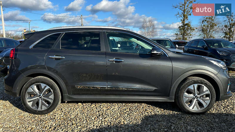 Внедорожник / Кроссовер Kia Niro 2020 в Львове