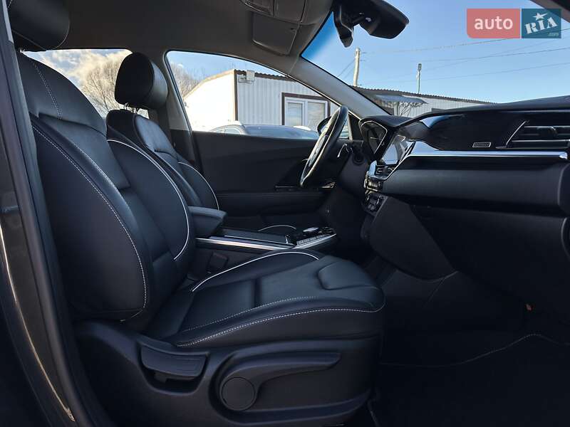 Внедорожник / Кроссовер Kia Niro 2020 в Львове