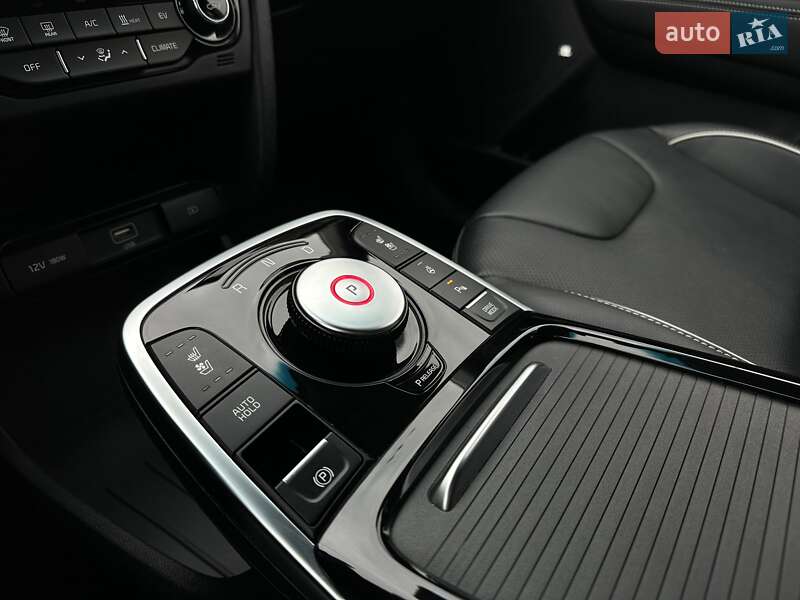 Внедорожник / Кроссовер Kia Niro 2020 в Львове фото 13 Внедорожник / Кроссовер Kia Niro 2020 в Львове