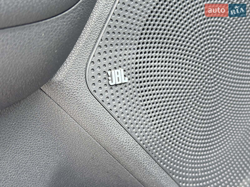 Внедорожник / Кроссовер Kia Niro 2020 в Днепре фото 16 Внедорожник / Кроссовер Kia Niro 2020 в Днепре