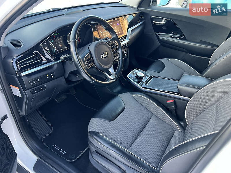 Внедорожник / Кроссовер Kia Niro 2020 в Бродах