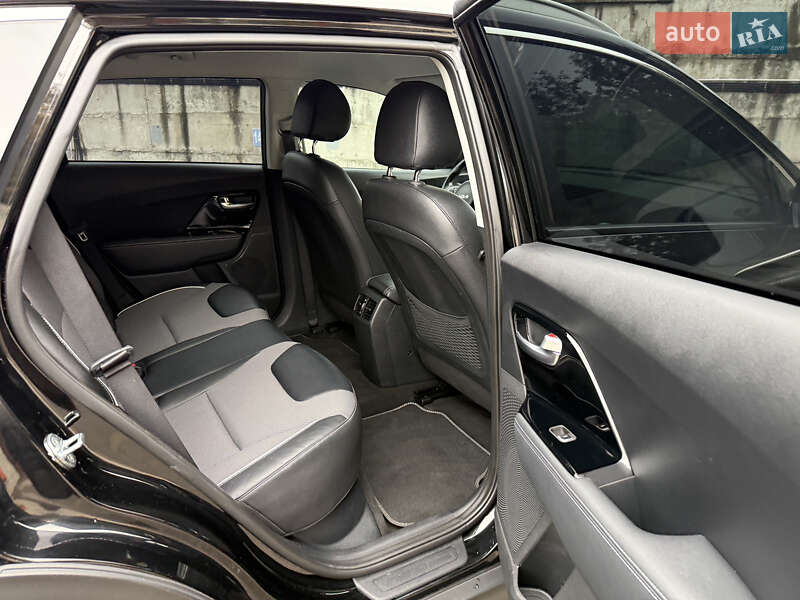 Внедорожник / Кроссовер Kia Niro 2022 в Ровно фото 40 Внедорожник / Кроссовер Kia Niro 2022 в Ровно