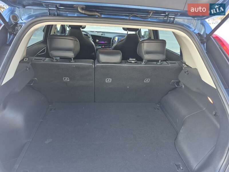 Внедорожник / Кроссовер Kia Niro 2022 в Бердичеве