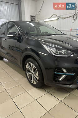 Внедорожник / Кроссовер Kia Niro 2019 в Житомире