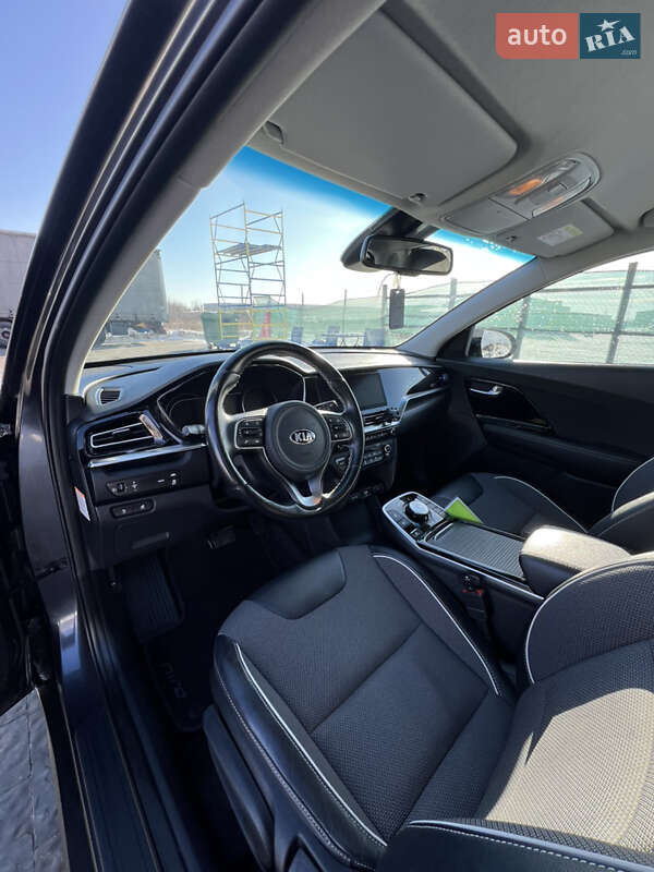 Внедорожник / Кроссовер Kia Niro 2020 в Львове фото 6 Внедорожник / Кроссовер Kia Niro 2020 в Львове