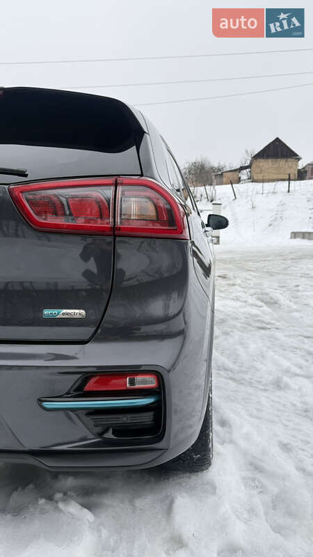 Внедорожник / Кроссовер Kia Niro 2019 в Виннице фото 6 Внедорожник / Кроссовер Kia Niro 2019 в Виннице