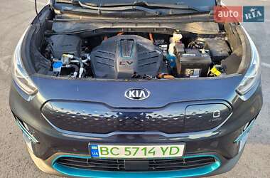 Позашляховик / Кросовер Kia Niro 2020 в Львові