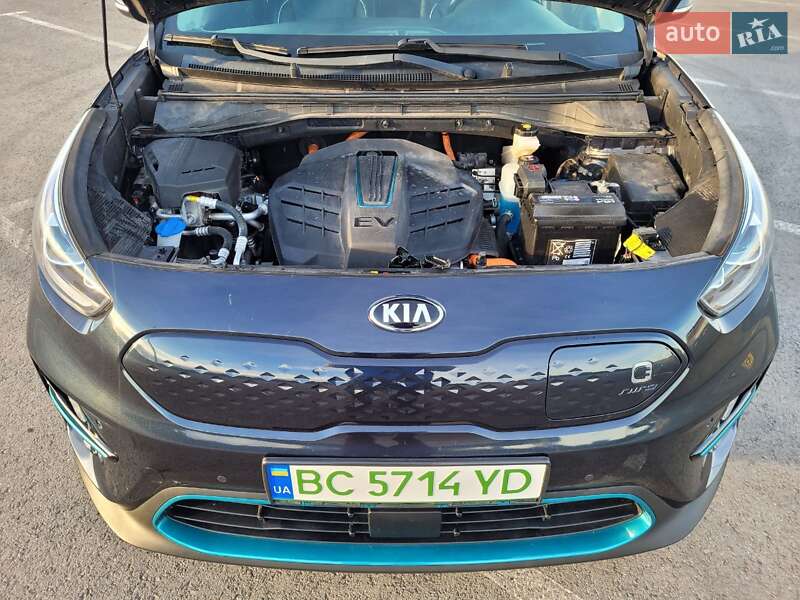 Позашляховик / Кросовер Kia Niro 2020 в Львові