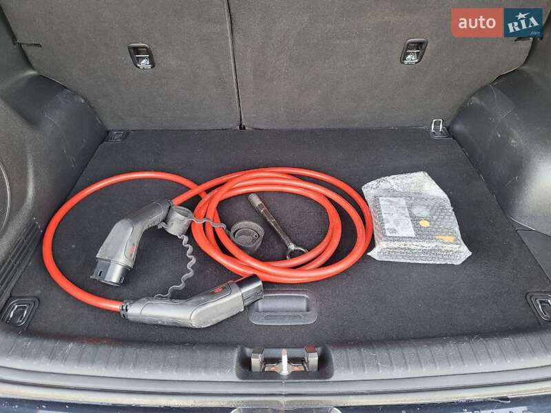 Позашляховик / Кросовер Kia Niro 2020 в Львові