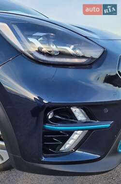 Позашляховик / Кросовер Kia Niro 2020 в Львові
